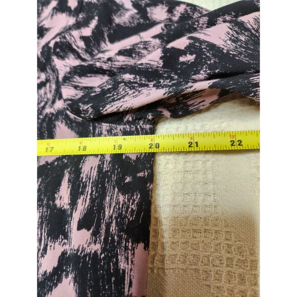 Rock & Republic Abstract Lace-Up Boho Top  Pink Black Casual Bohemian Med. - Picture 5 of 8